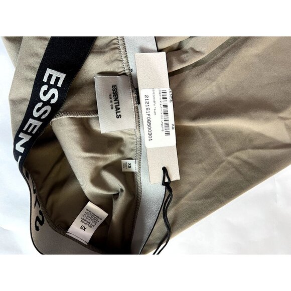 Fear of God Essentials Athletic Leggings in Taupe - Picture 5 of 5